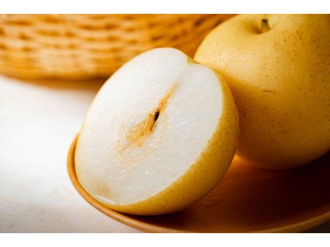 【台中梨山 高海拔新世紀梨12粒裝】秋天吃梨正當時 品嚐脆甜多汁的高山梨